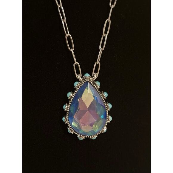 Tipi Jewelry - Iridescent Teardrop Crystal Pendant Necklace with Turquoise Beads